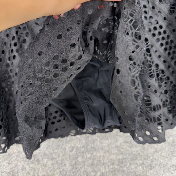 Unbranded Swim Skirt Women L Large Black Geometric Crochet Pull On Swimwear - Picture 3 of 7